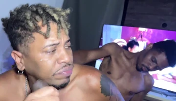 Biggest whoredom in the favela&comma; after an F1 there was the biggest makeout&period;