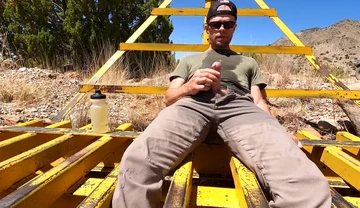 Pissing My Hiking Pants 8 Times - Completely Soaked