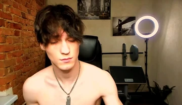 Hot Ghoul